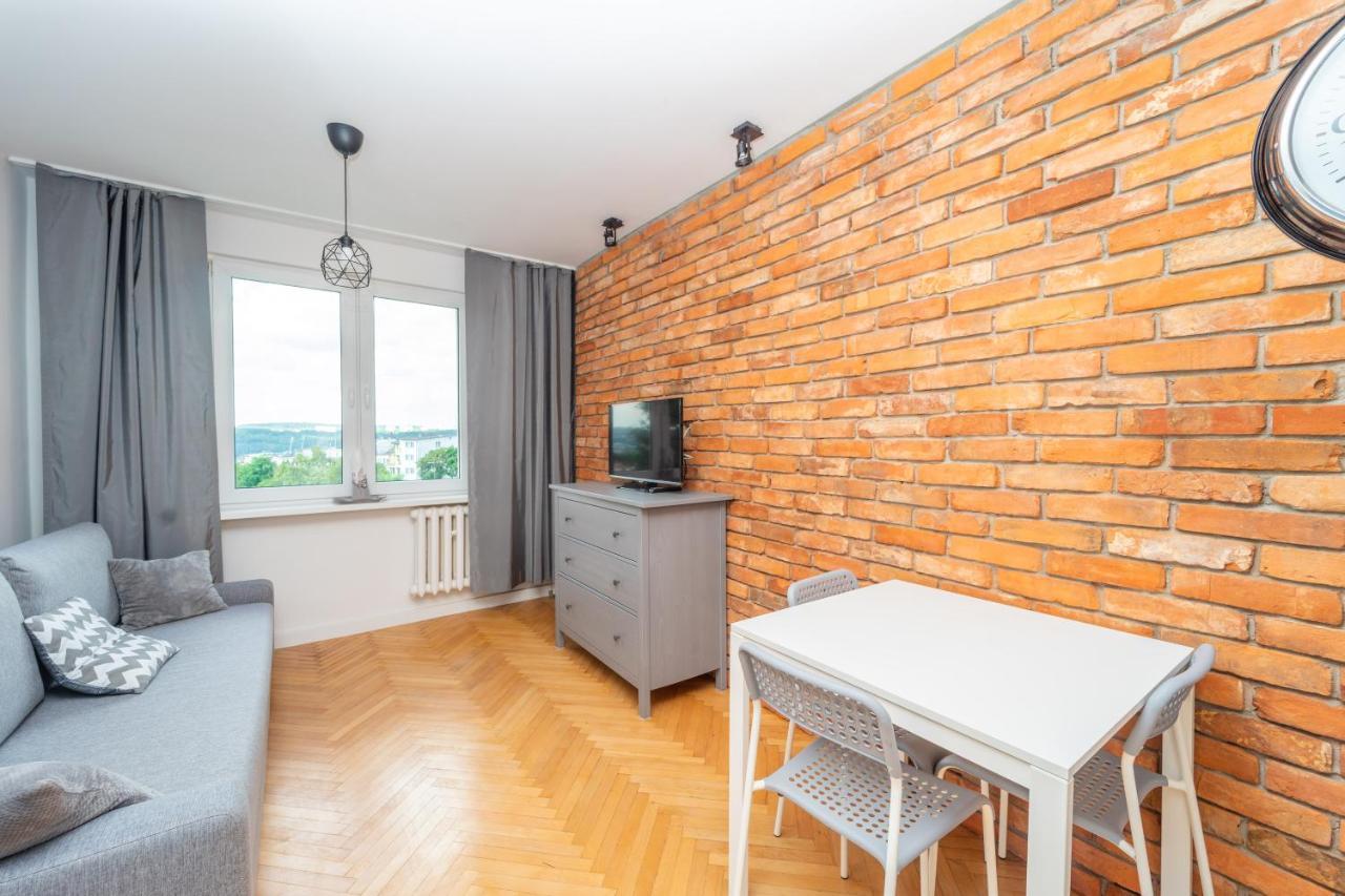Apartment Przytulny 3city Z Dwiema Sypialniami W Gdyni By Renters