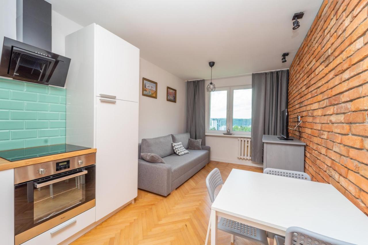 Apartment Przytulny 3city Z Dwiema Sypialniami W Gdyni By Renters *