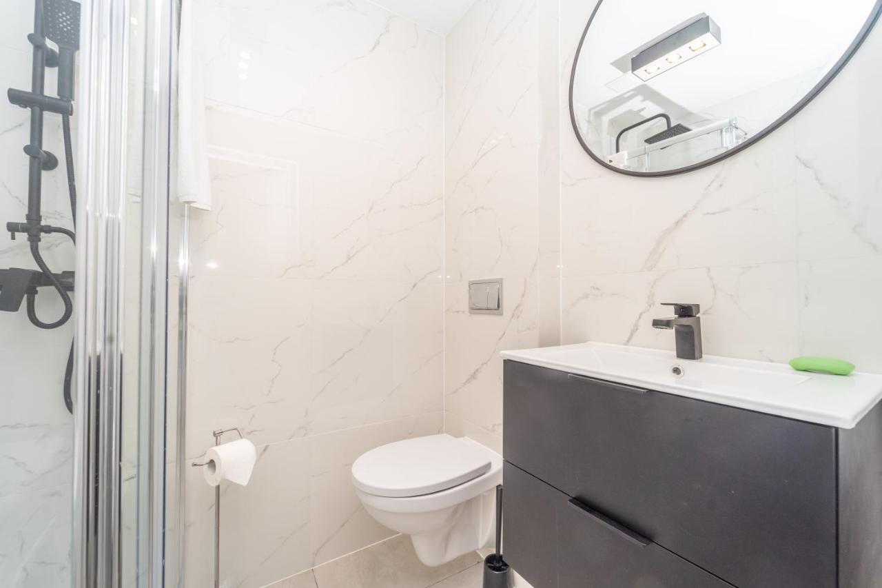 Przytulny 3city Z Dwiema Sypialniami W Gdyni By Renters * Gdynia